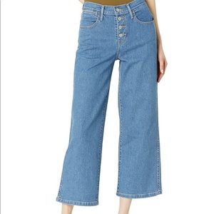 Mile high wide leg cropped Levi’s